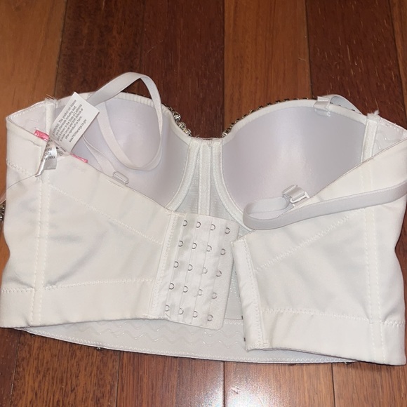 White Corset top!! - Picture 4 of 4